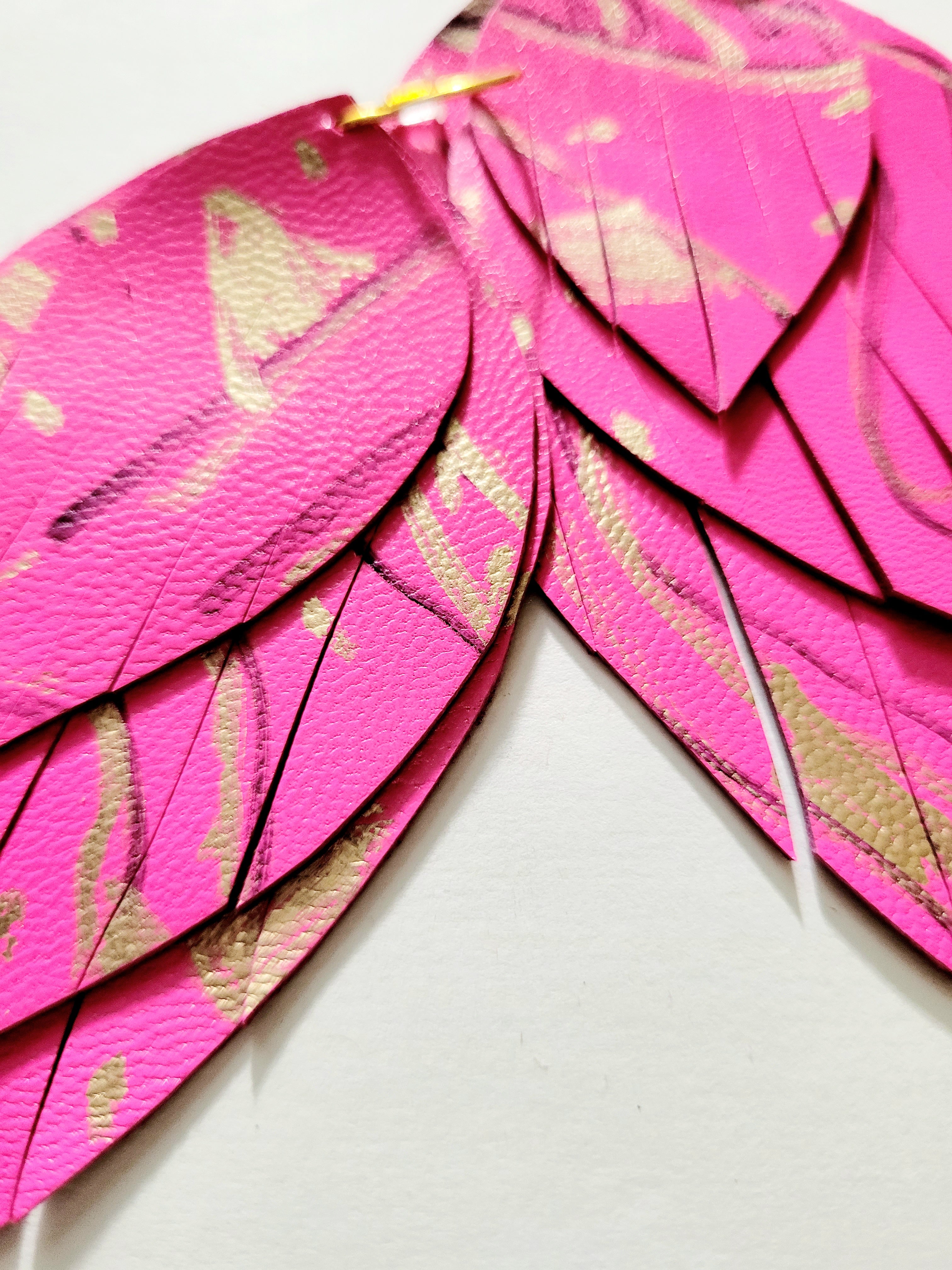 Fushia Custom Graffiti Multilayer Leather Feathers